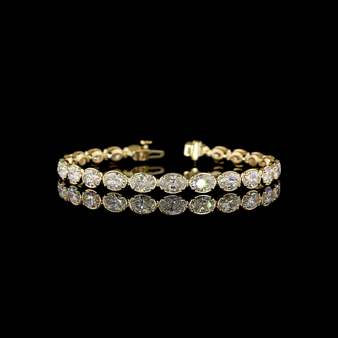 Lab-Grown 12.24 Carat Oval E-F-VS1 Diamond 14K Yellow Gold Tennis Bracelet