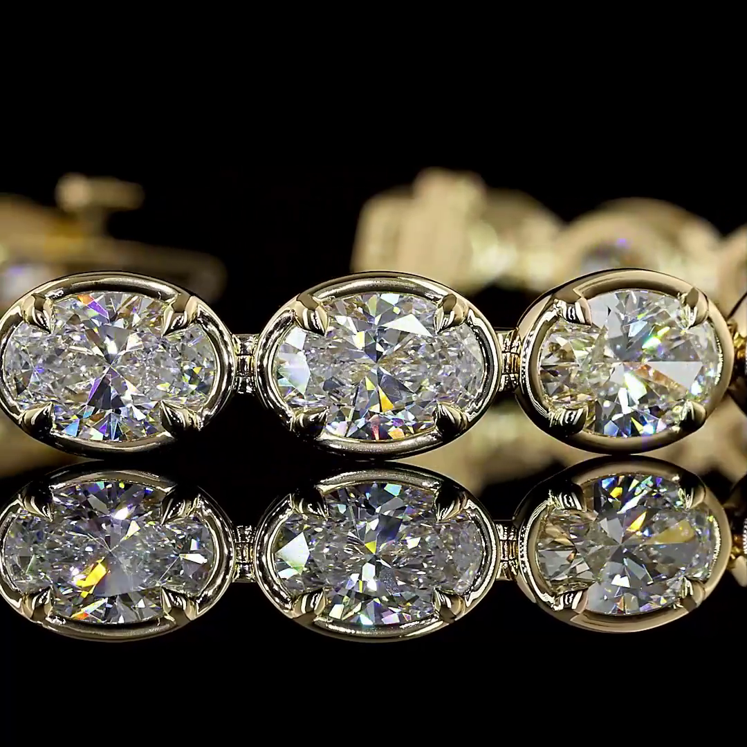 Lab-Grown 15.29 Carat Oval E-F-VS1 Diamond 14K Yellow Gold Tennis Bracelet