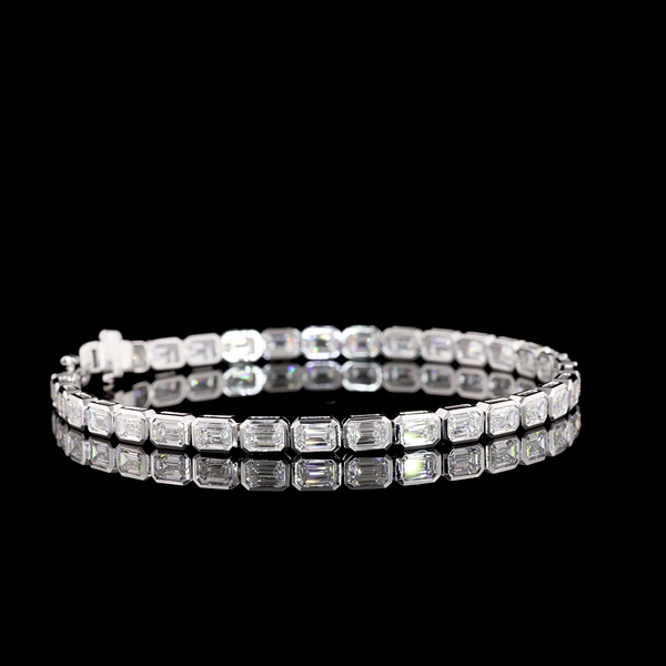 Lab-Grown 7.61 Carat Emerald D-VVS2 Diamond 14K White Gold Tennis Bracelet