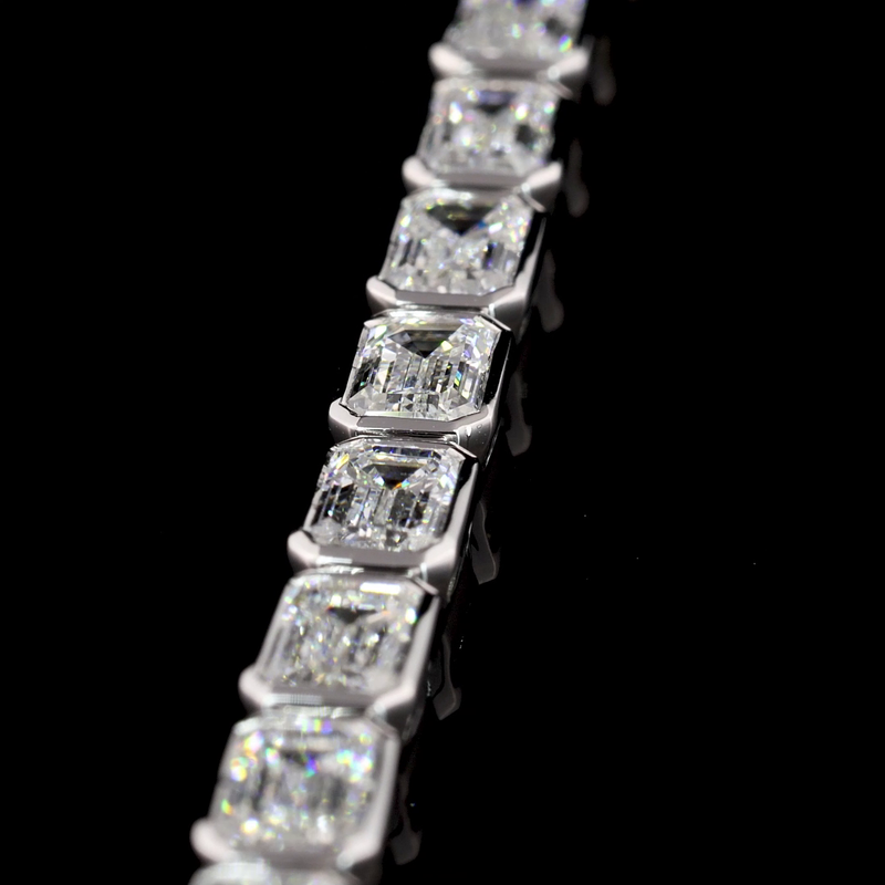 Lab-Grown 8.65 Carat Emerald F-VS1 Diamond 14K White Gold Tennis Bracelet