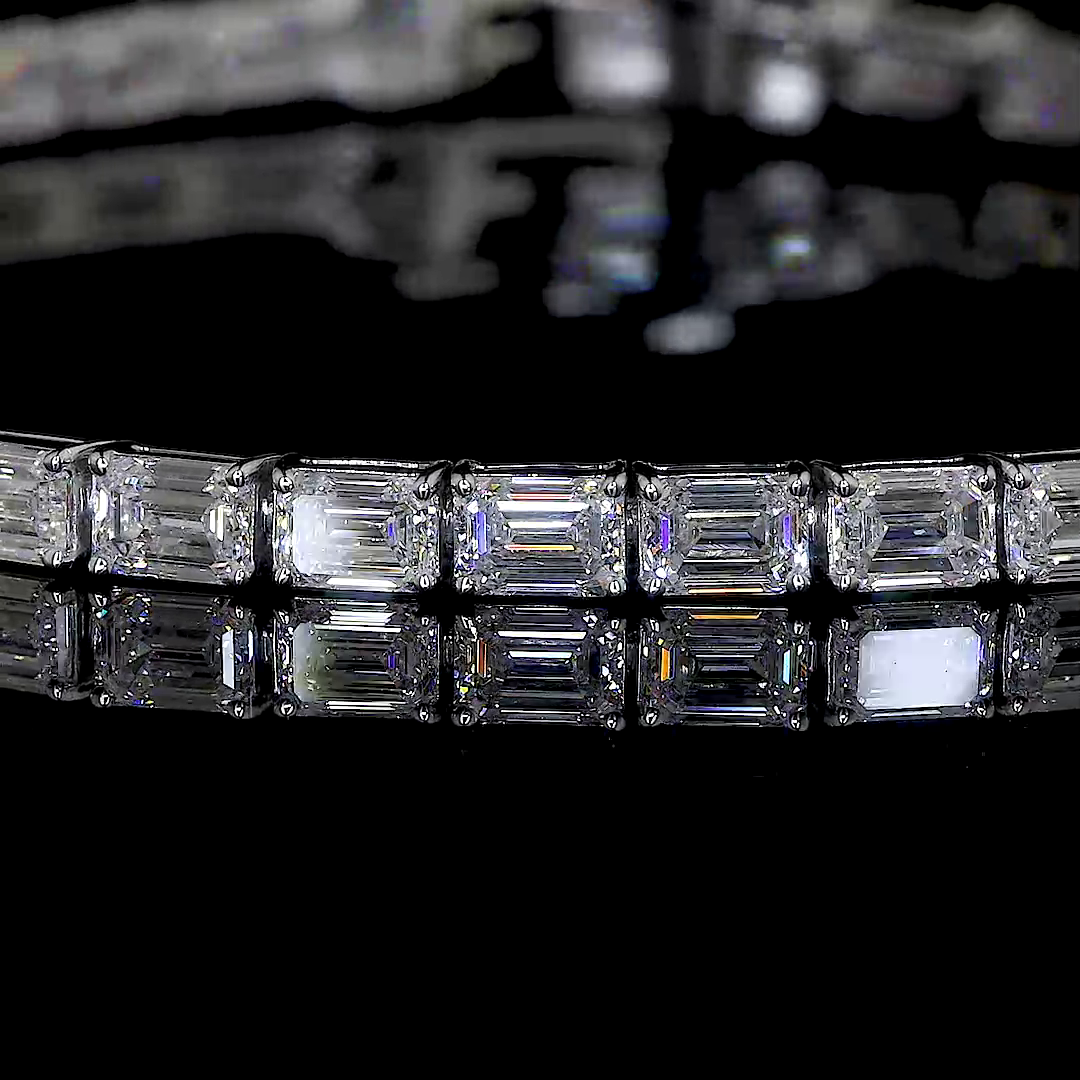 Lab-Grown 4.33 Carat Emerald E-VS1 Diamond 14K White Gold Tennis Bracelet