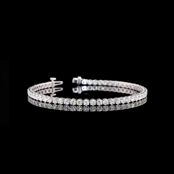 Lab-Grown 5.00 Carat Cushion F-VS2 Diamond 14K White Gold Tennis Bracelet