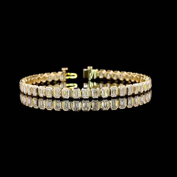 Lab-Grown 8.80 Carat Emerald E-VVS2 Diamond 14K Yellow Gold Tennis Bracelet