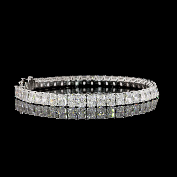 Lab-Grown 18.11 Carat Radiant E-VS1 Diamond 14K White Gold Tennis Bracelet