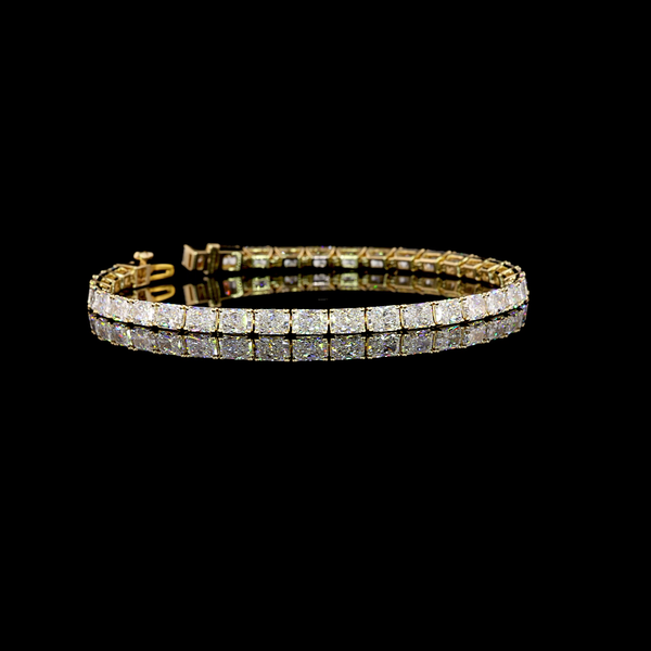 Lab-Grown 10.13 Carat Radiant D-VVS2 Diamond 14K Yellow Gold Tennis Bracelet