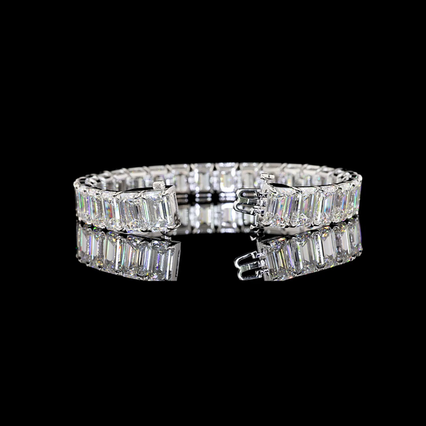 Lab-Grown 56.79 Carat Emerald D-VS1 Diamond 14K White Gold Tennis Bracelet