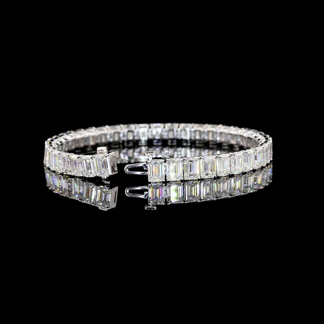 Lab-Grown 25.14 Carat Emerald E-F-VS2 Diamond 14K White Gold Tennis Bracelet
