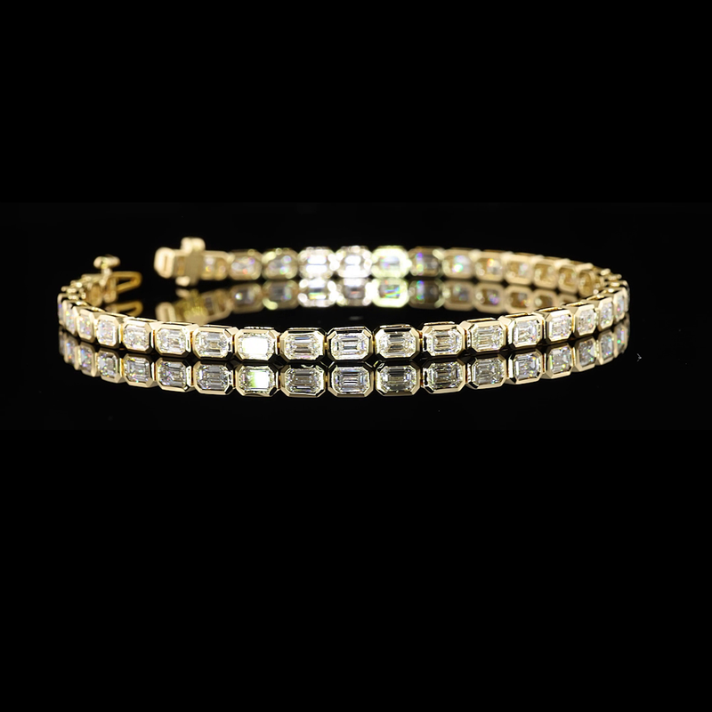 Lab-Grown 4.82 Carat Emerald E-VS1 Diamond 14K Yellow Gold Tennis Bracelet