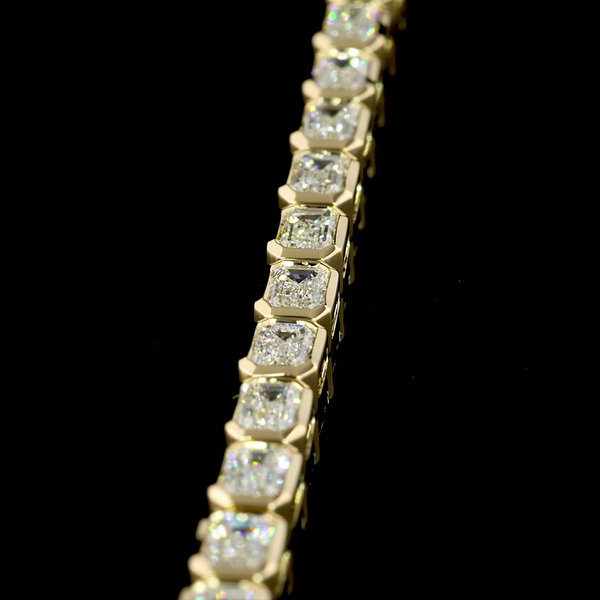 Lab-Grown 4.72 Carat Emerald E-VS1 Diamond 14K Yellow Gold Tennis Bracelet