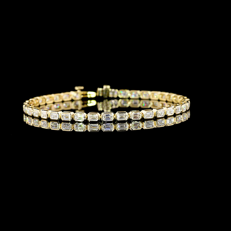 Lab-Grown 5.11 Carat Emerald F-VS1 Diamond 14K Yellow Gold Tennis Bracelet