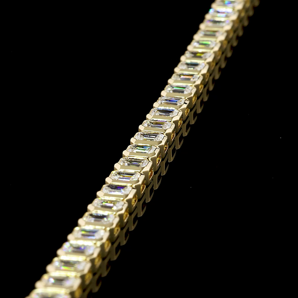 Lab-Grown 4.19 Carat Emerald E-VS1 Diamond 14K Yellow Gold Tennis Bracelet