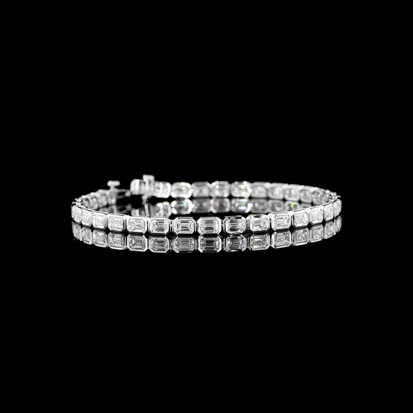 Lab-Grown 6.76 Carat Emerald F-VS1 Diamond 14K White Gold Tennis Bracelet