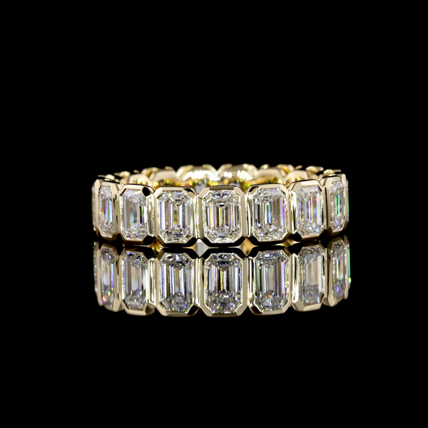 Lab-Grown 3.16 Carat Emerald F-VS1 Diamond 14K Yellow Gold Eternity Band Eternit