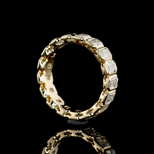 Lab-Grown 3.16 Carat Emerald F-VS1 Diamond 14K Yellow Gold Eternity Band Eternit