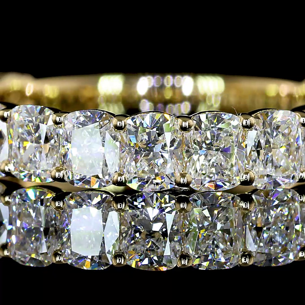 Lab-Grown 1.88 Carat Cushion Brilliant E-VS Diamond 14K Yellow Gold 3/4 Band Ete