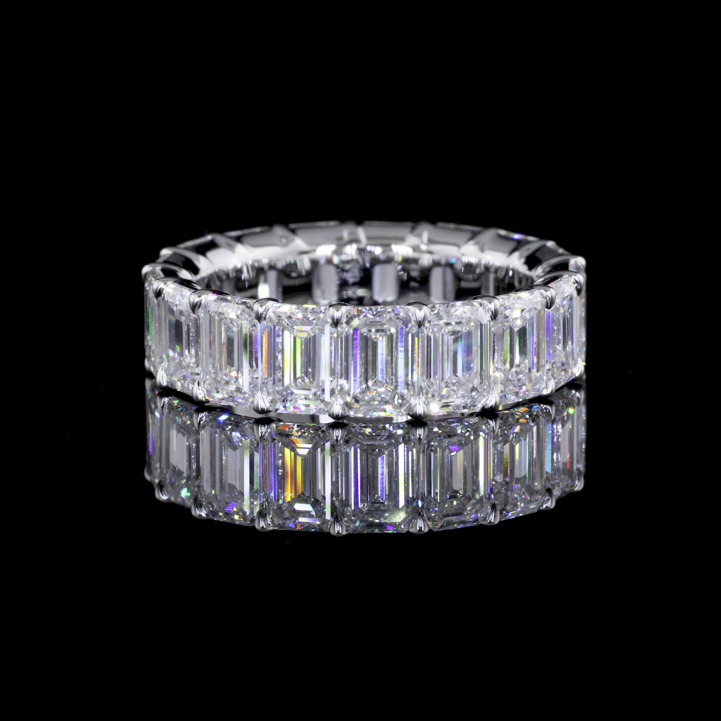 Lab-Grown 7.62 Carat Emerald E-VVS2 Diamond 14K White Gold Eternity Band