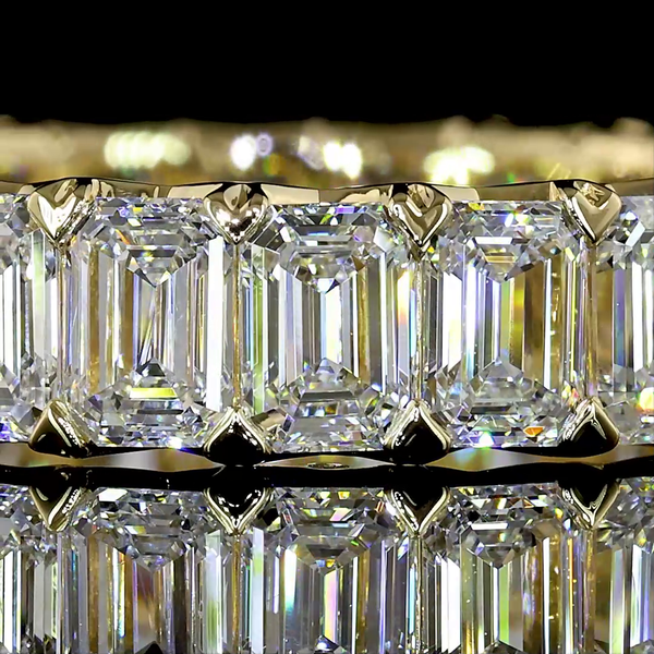 Lab-Grown 4.26 Carat Emerald D-VS1 Diamond 14K Yellow Gold Eternity Band Eternit