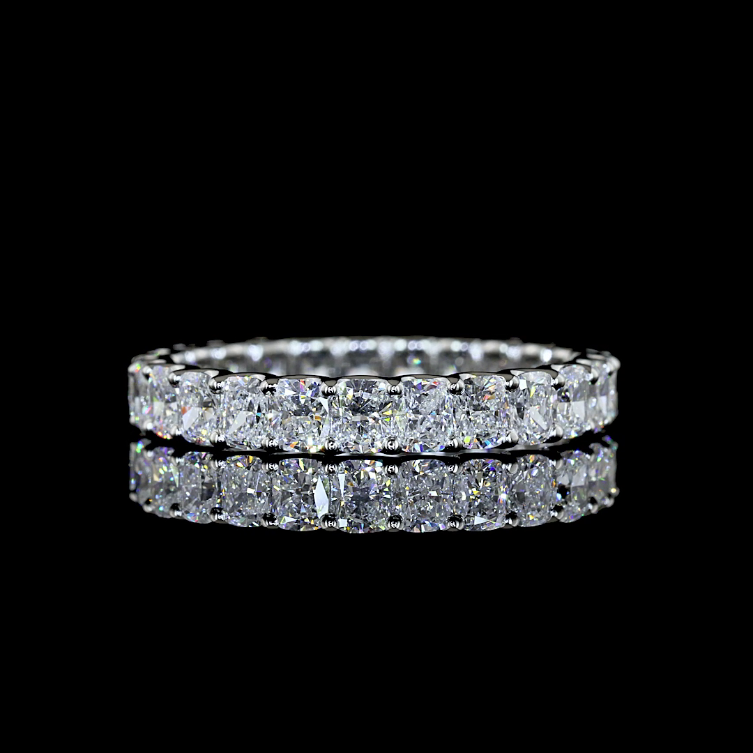 Lab-Grown 2.73 Carat Cushion Brilliant E-VS Diamond Platinum Eternity Band Etern