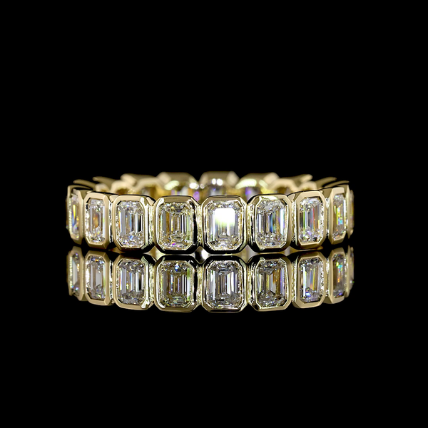 Lab-Grown 1.82 Carat Emerald E-VS Diamond 14K Yellow Gold Eternity Band Eternity