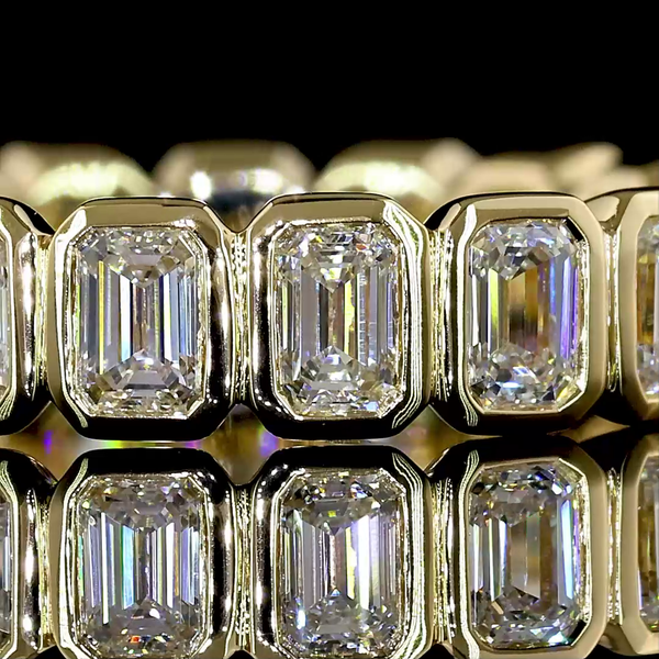 Lab-Grown 1.82 Carat Emerald E-VS Diamond 14K Yellow Gold Eternity Band Eternity