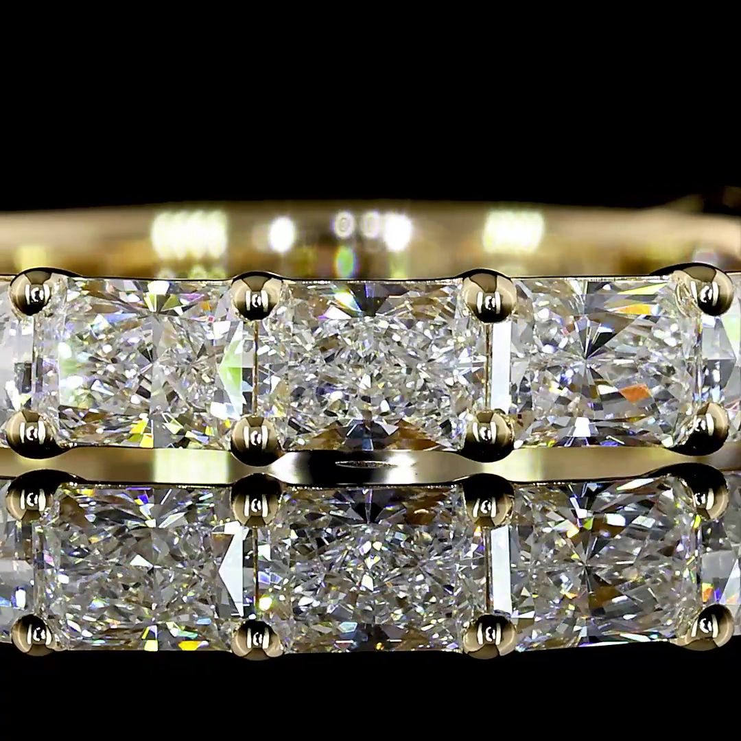 Lab-Grown 1.64 Carat Radiant E-F-VS Diamond 14K Yellow Gold 3/4 Ring