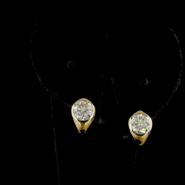 Lab-Grown 2.02 Carat Round D-VVS2 Diamond 14K Yellow Gold Huggies Earrings