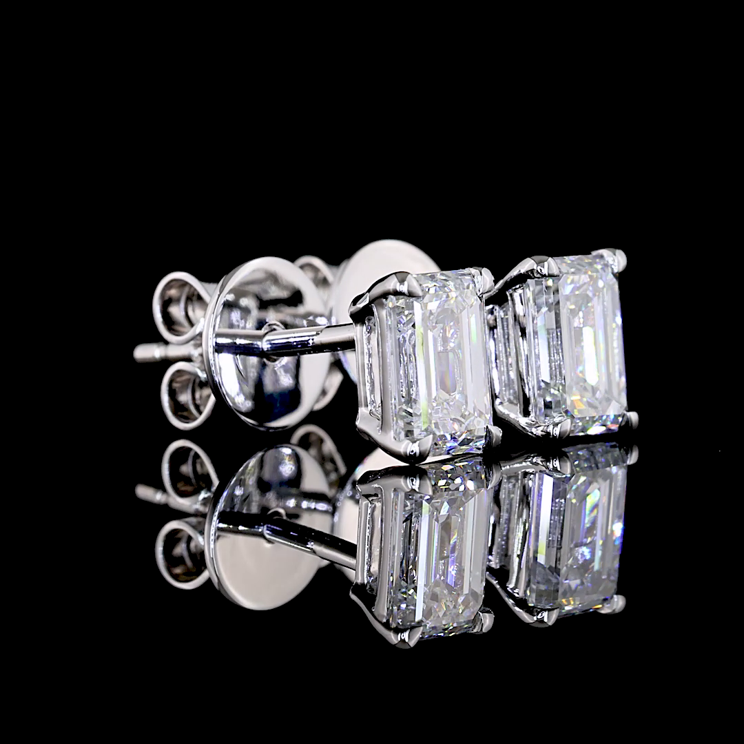 Lab-Grown 0.95 Carat Emerald E-F-VS Diamond 14K White Gold Studs Earrings