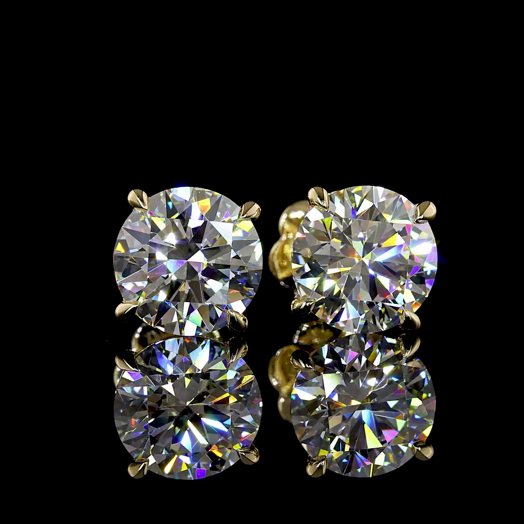 Lab-Grown 4.43 Carat Round E-F-VVS2 Diamond 14K Yellow Gold Studs Earrings