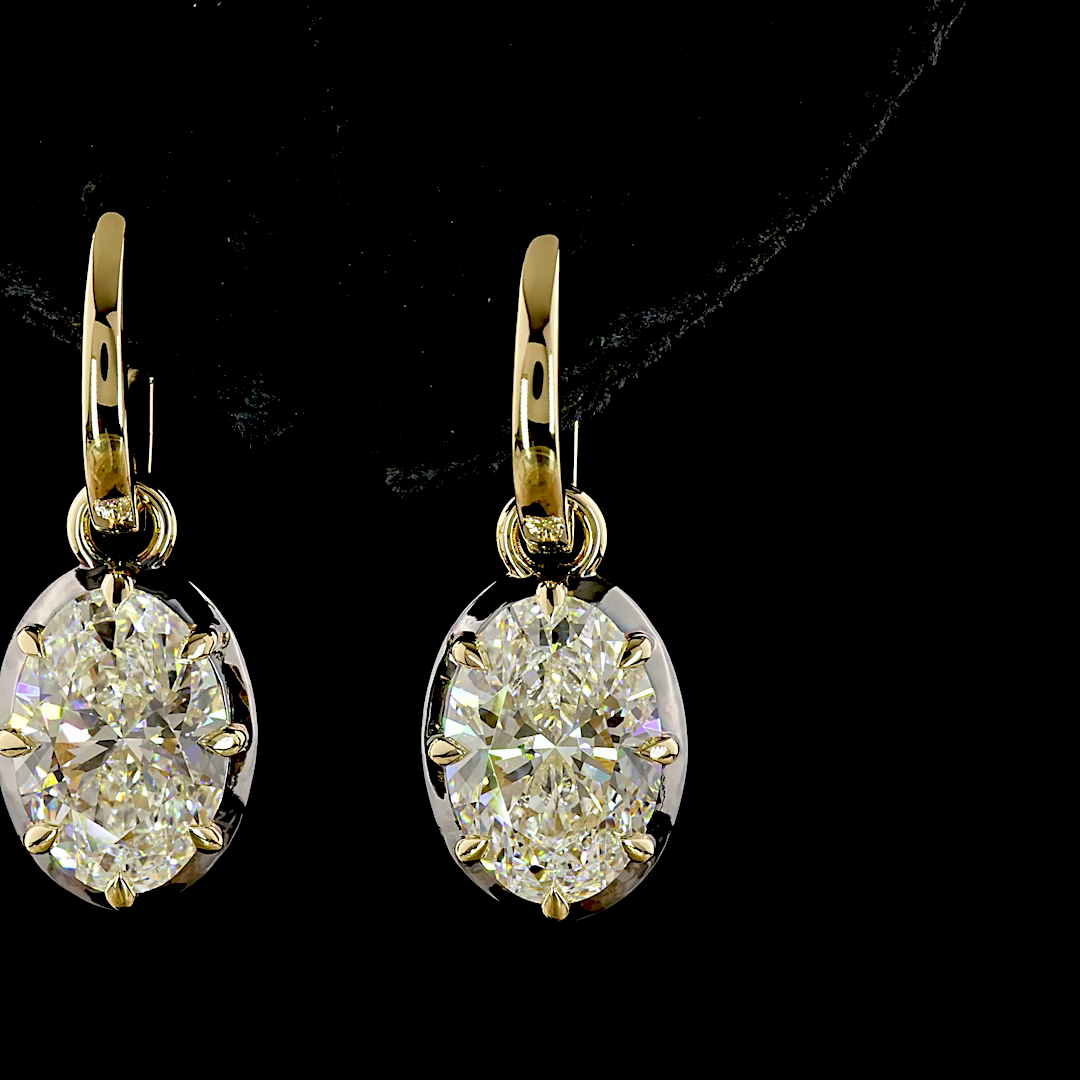 Lab-Grown 4.08 Carat Oval E-F-VS1 Diamond 14K Yellow Gold Hanging Earrings