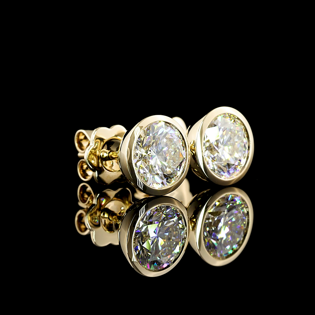 Lab-Grown 3.06 Carat Round D-VS1 Diamond 14K Yellow Gold Studs Earrings