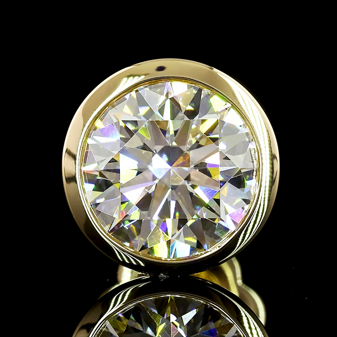 Lab-Grown 3.1 Carat Round D-VS2 Diamond 14K Yellow Gold Studs Earrings