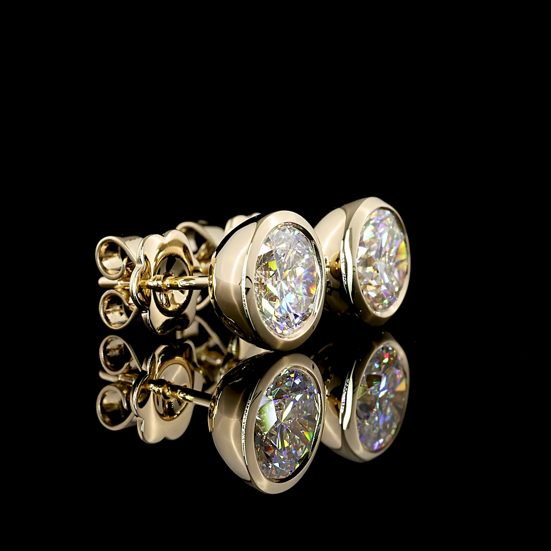 Lab-Grown 3.05 Carat Round D-VVS2 Diamond 14K Yellow Gold Studs Earrings