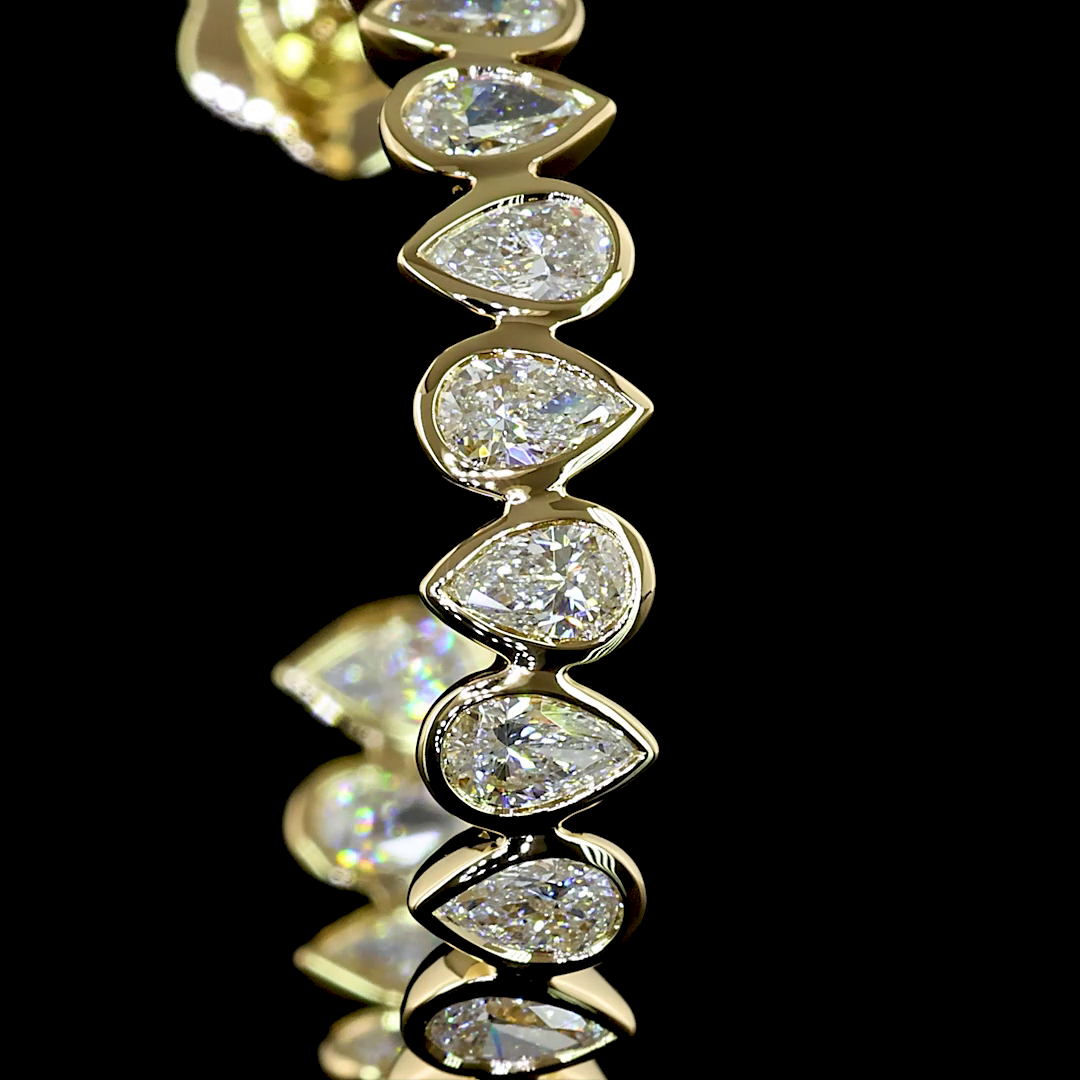 Lab-Grown 2.75 Carat Pear E-F-VS1 Diamond 14K Yellow Gold C Hoops Earrings