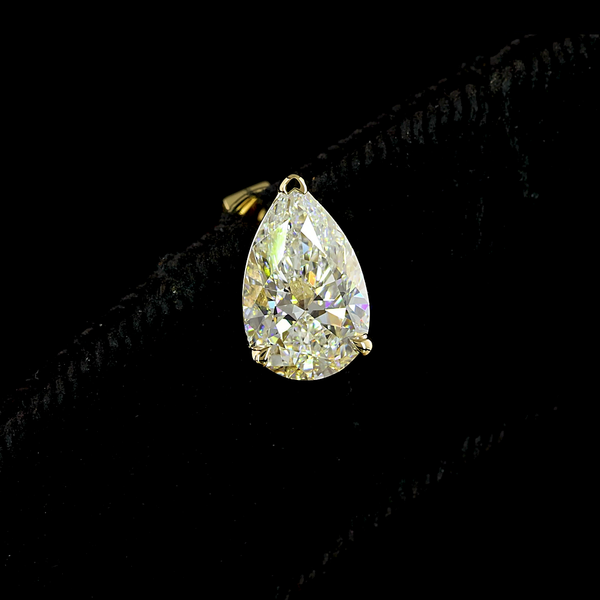 Lab-Grown 2.43 Carat Pear E-VS1 Diamond 14K Yellow Gold Studs Earrings