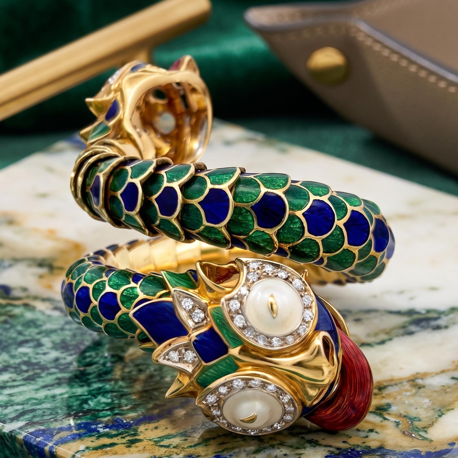David Webb Vintage 18K Yellow Gold Enamel Dragon Bangle Bracelet 147.5 Grams