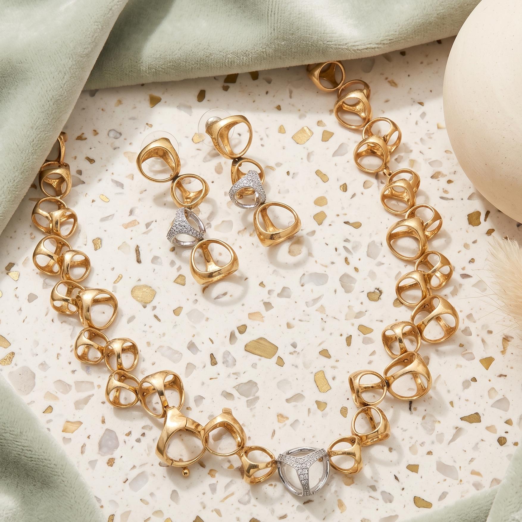 Di Modolo 18K Two-Tone Gold Link Necklace & Earrings  0.6ct Round H SI1 Diamonds