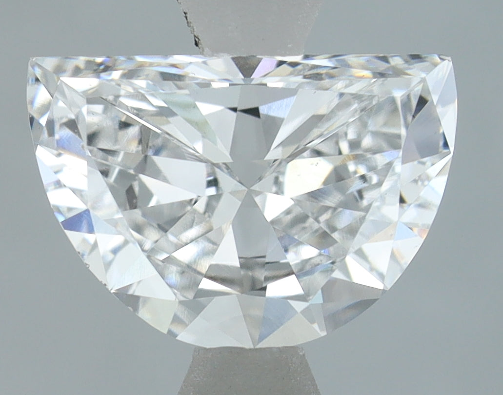 Lab-Grown 1.00 Carat Half Moon Shape Diamond color E Clarity VS1, precious stones, engagement diamonds
