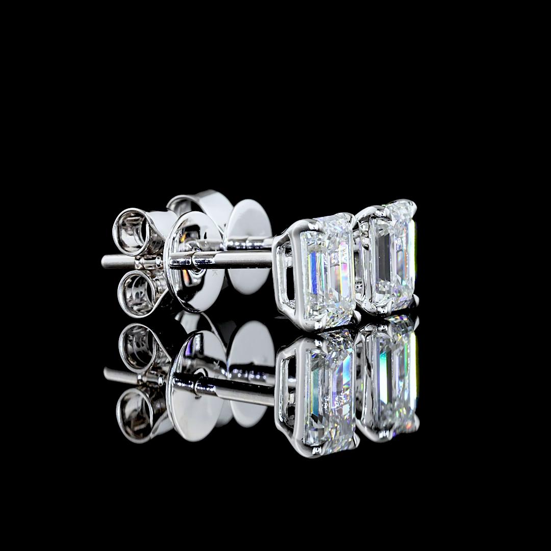 Lab-Grown 0.99 Carat Emerald F-VS1 Diamond 14K White Gold Studs Earrings