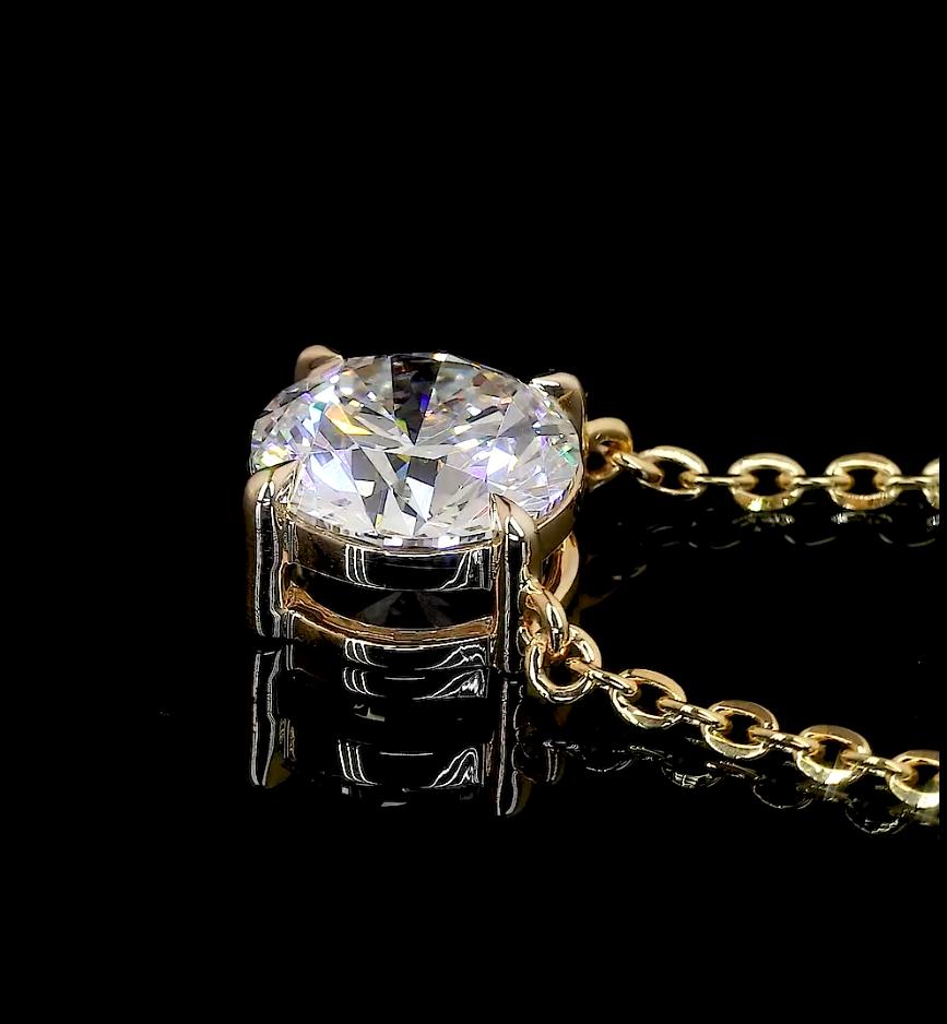 Lab-Grown 1.05 Carat Round D-VS1 Diamond 14K Yellow Gold Solitaire Pendant