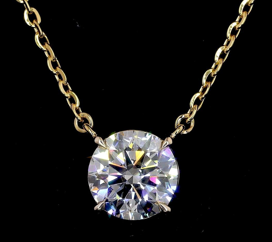 Lab-Grown 1.05 Carat Round D-VS1 Diamond 14K Yellow Gold Solitaire Pendant