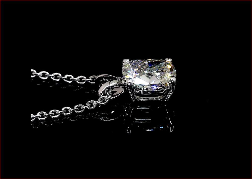 Lab-Grown 1.06 Carat Cushion Modified H-VS1 Diamond 14K White Gold Solitaire Pen