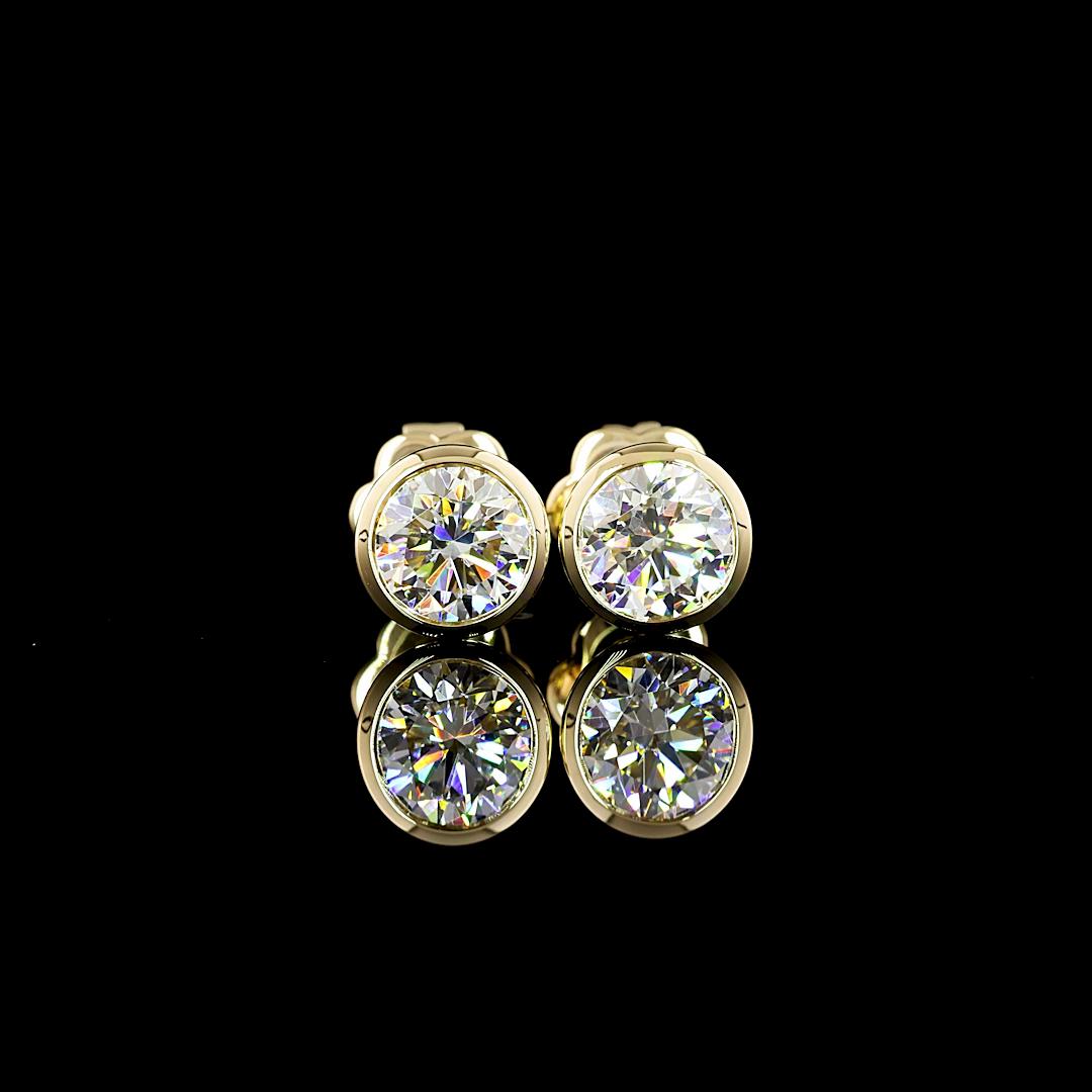 Lab-Grown 1.48 Carat Round F-VS2 Diamond 14K Yellow Gold Studs Earrings