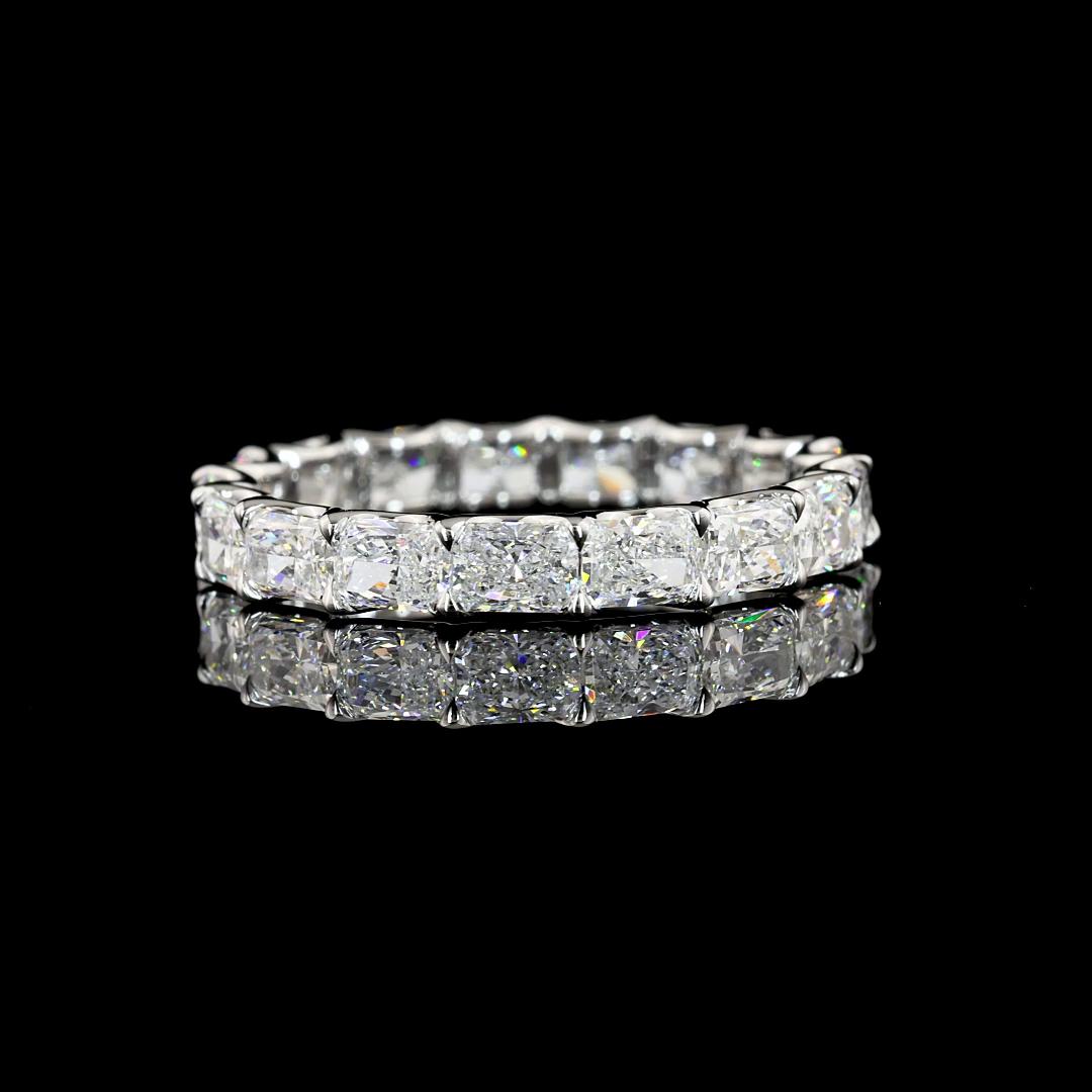 Lab-Grown 2.50 Carat Radiant F-VS2 Diamond 14K White Gold Eternity Band Eternity