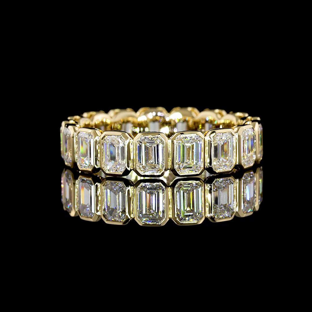 Lab-Grown 3.01 Carat Emerald E-VS Diamond 14K Yellow Gold Eternity Band Eternity
