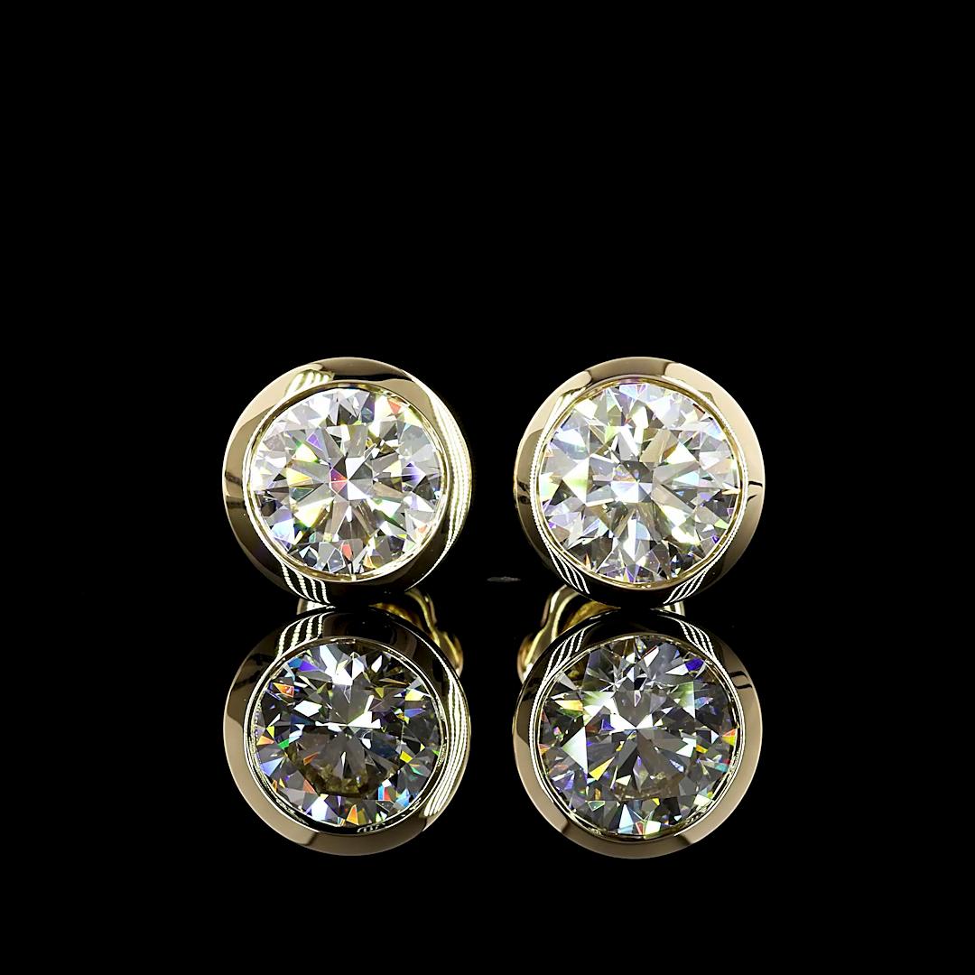 Lab-Grown 3.02 Carat Round E-VS1 Diamond 14K Yellow Gold Studs Earrings