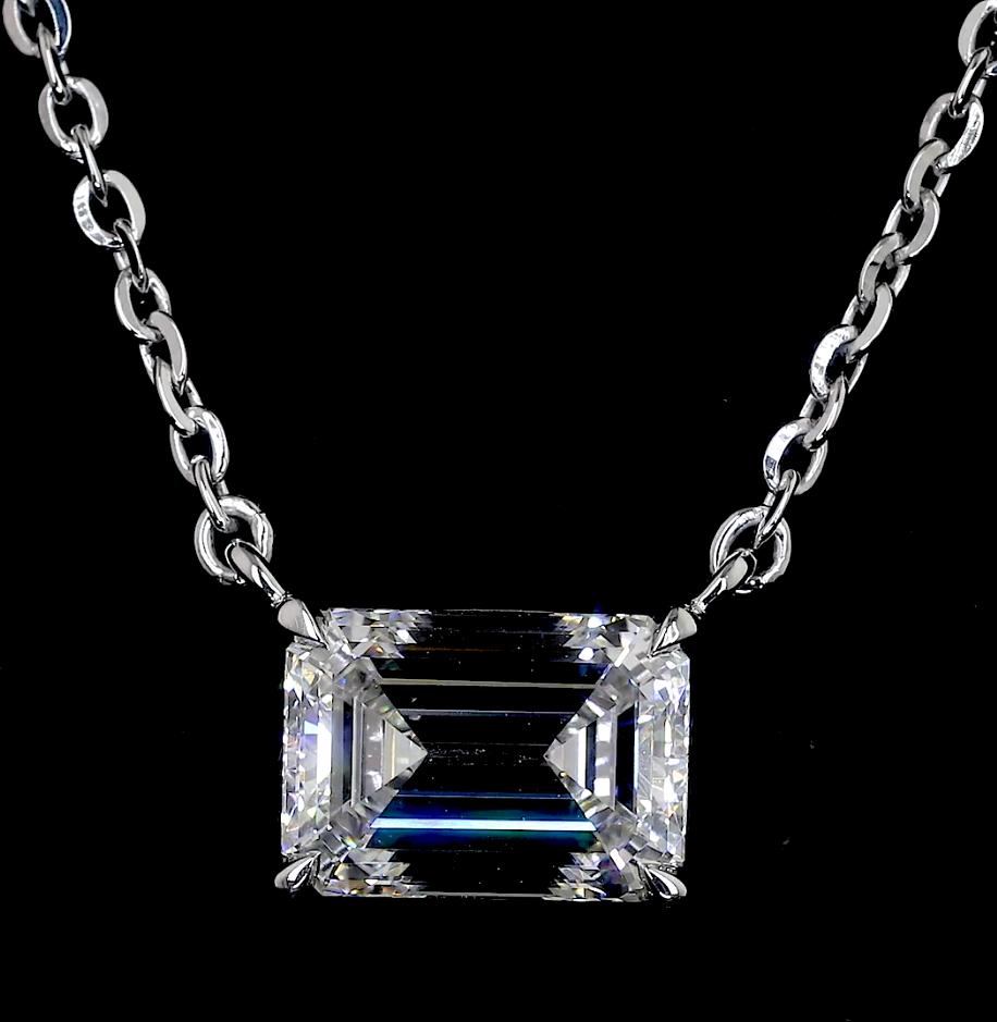Lab-Grown 3.07 Carat Emerald F-VVS2 Diamond 14K White Gold Solitaire Pendant