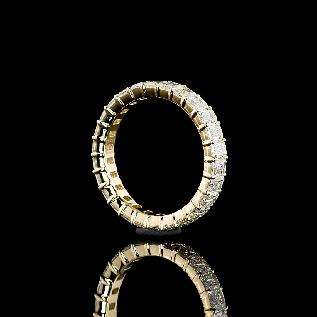 Lab-Grown 3.20 Carat Emerald F-VS1 Diamond 14K Yellow Gold Eternity Band Eternit