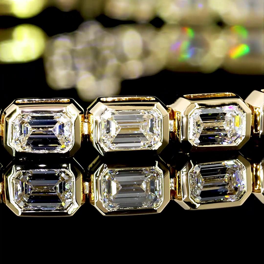 Lab-Grown 5.19 Carat Emerald F-VS1 Diamond 14K Yellow Gold Tennis Bracelet
