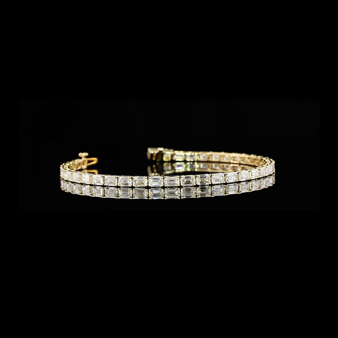 Lab-Grown 6.98 Carat Emerald E-VVS2 Diamond 14K Yellow Gold Tennis Bracelet