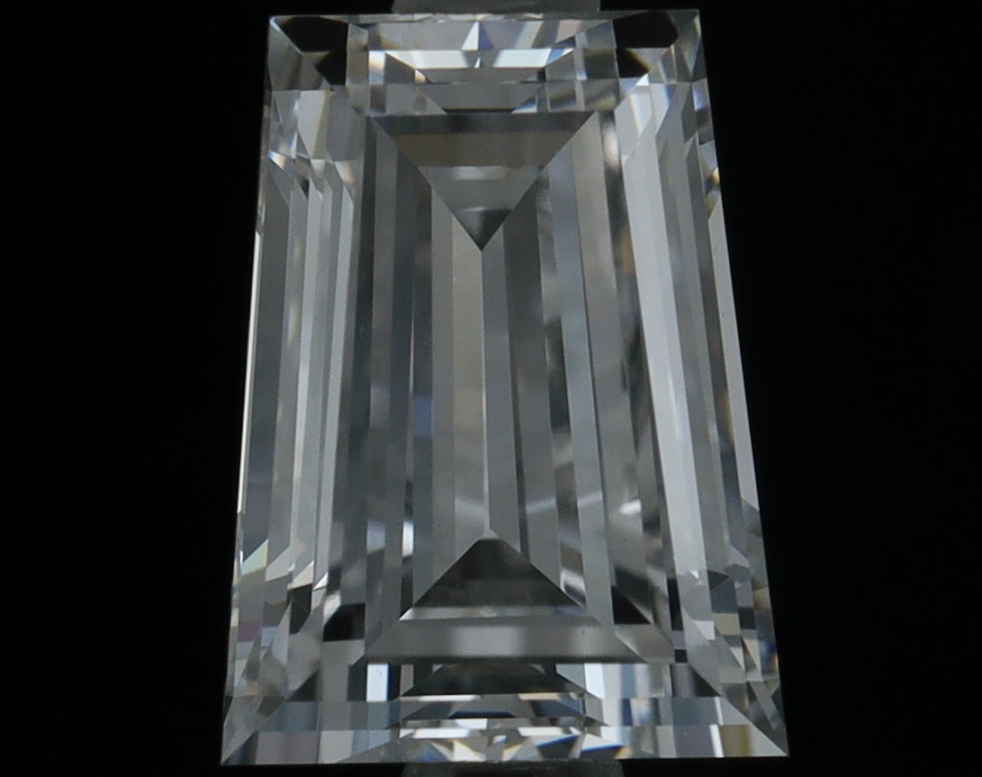 Lab-Grown 1.03 Carat Tappers Shape Diamond color E Clarity VS1, precious stones, engagement diamonds